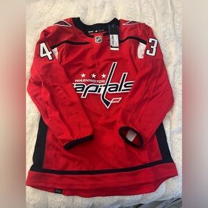 Thomas Wilson Washington Capitals NHL Jersey